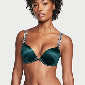 Victoria’s Secret Bombshell Add 2 Cup Sizes Push-up Bra